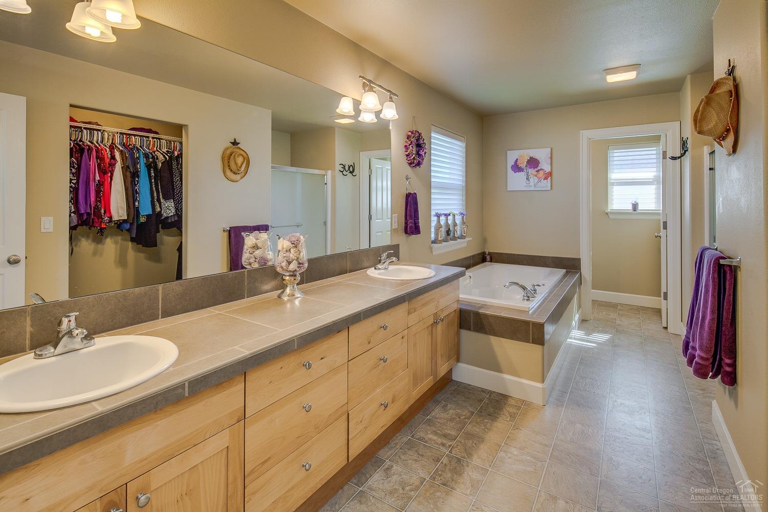 Obsidian Meadows - Residential