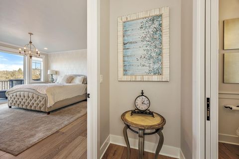 Tiny photo for 80 Placer Hill Drive, Jacksonville, OR 97530 (MLS # 220217747)