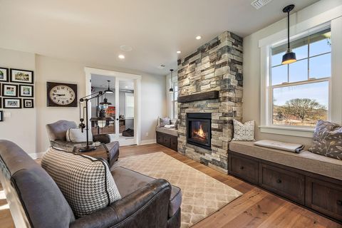 Tiny photo for 80 Placer Hill Drive, Jacksonville, OR 97530 (MLS # 220217747)