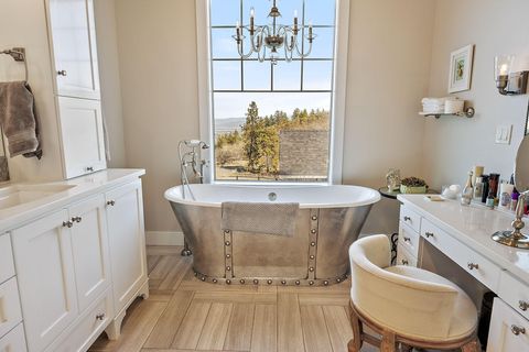 Tiny photo for 80 Placer Hill Drive, Jacksonville, OR 97530 (MLS # 220217747)