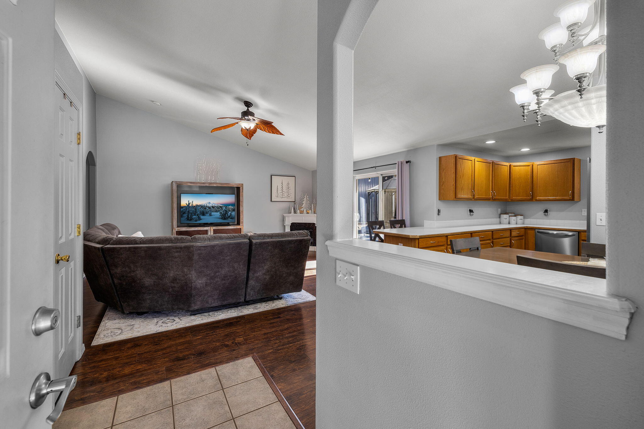 2120 Maple Tree Court NW
