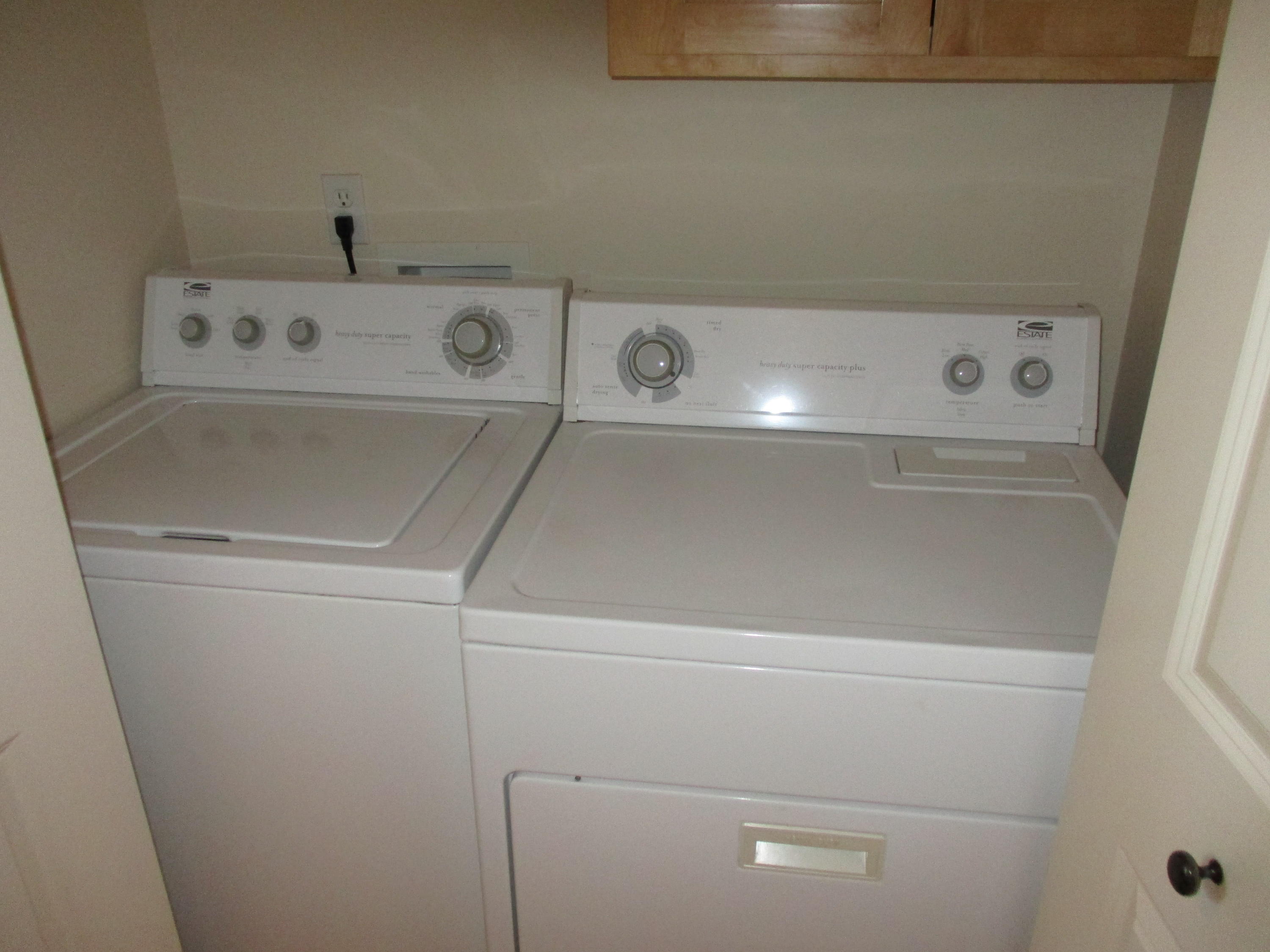 Pine Meadow Vill - Residential