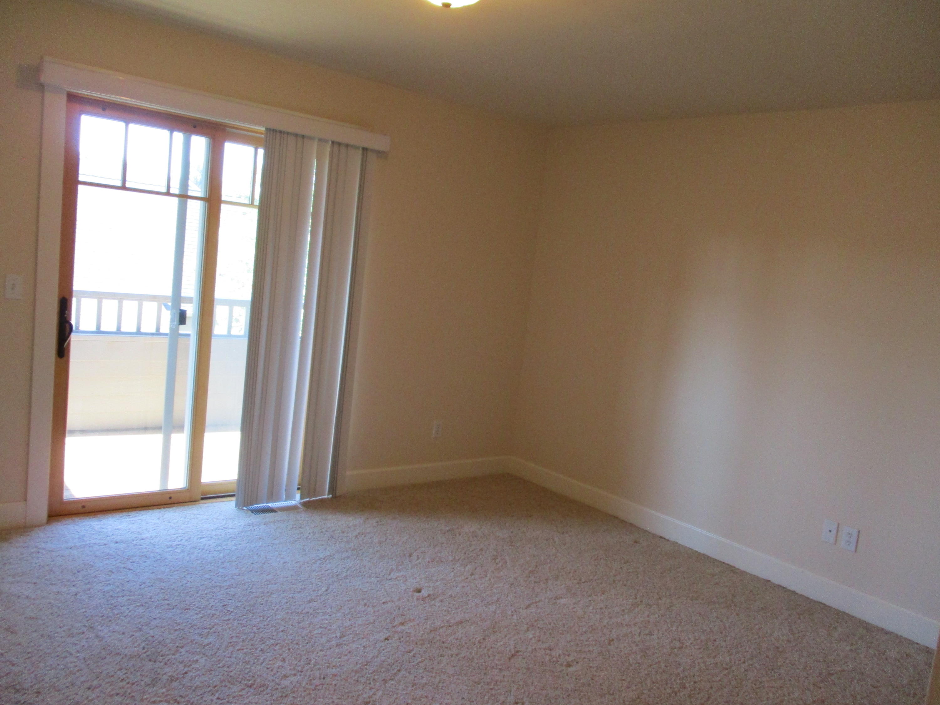 Pine Meadow Vill - Residential