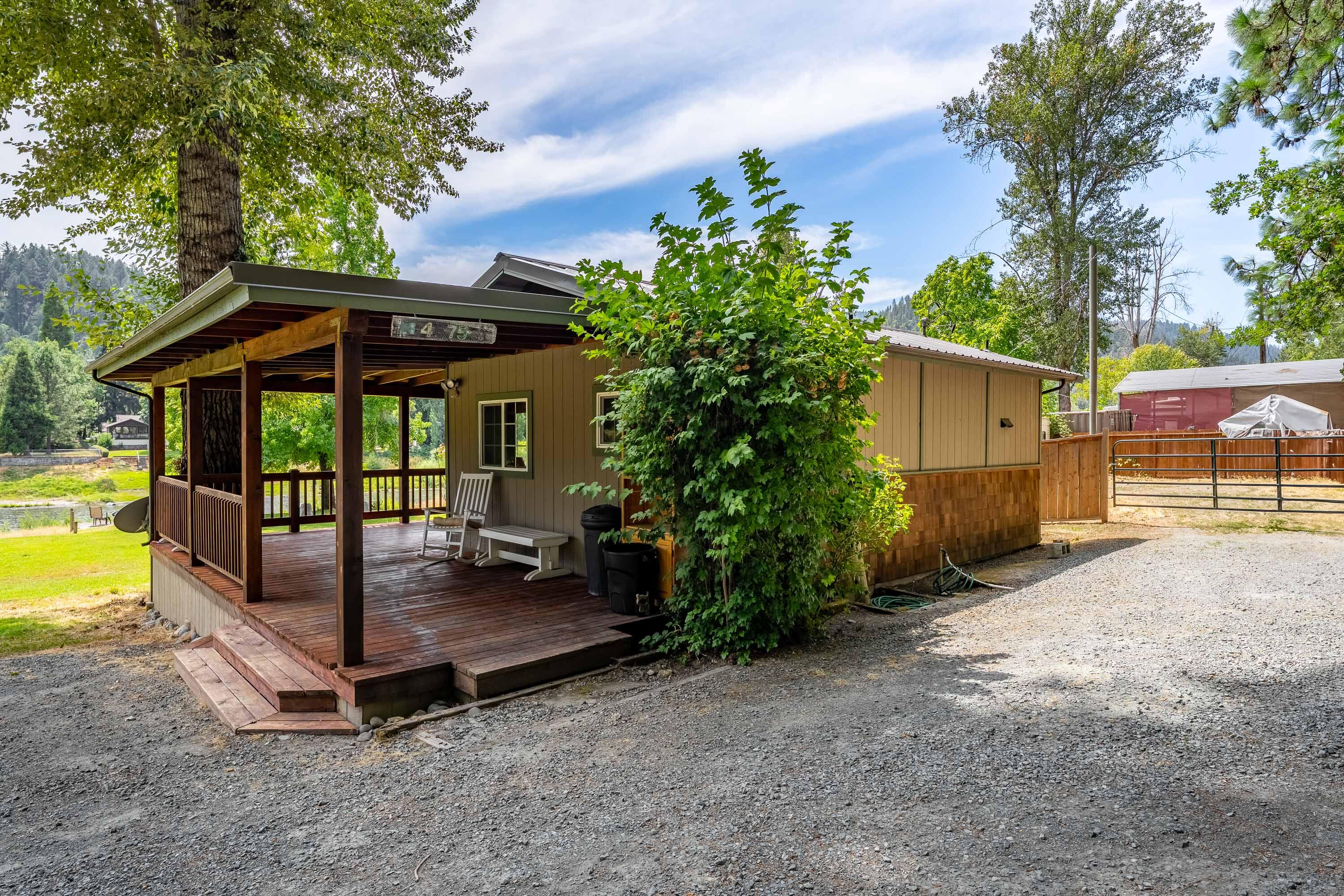 Foothills Ridge - Residential