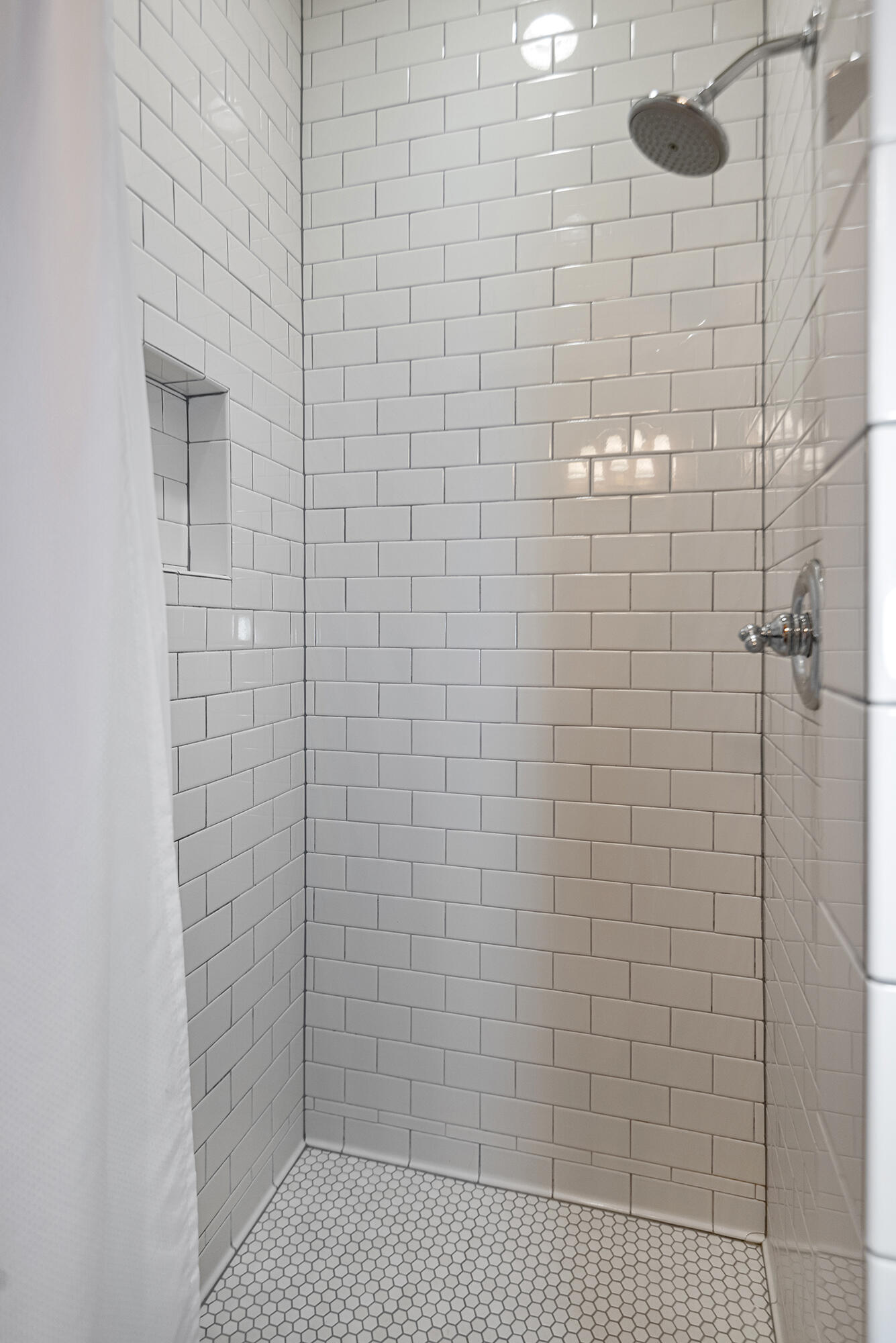 Lake Creek Lodge - Residential