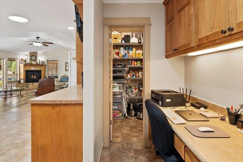 Tiny photo for 6820 SW George Millican Road, Prineville, OR 97754 (MLS # 220213128)