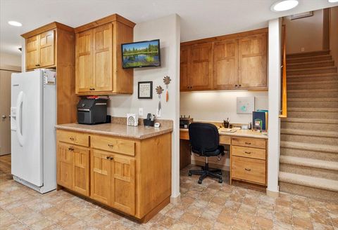 Tiny photo for 6820 SW George Millican Road, Prineville, OR 97754 (MLS # 220213128)