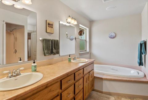 Tiny photo for 6820 SW George Millican Road, Prineville, OR 97754 (MLS # 220213128)