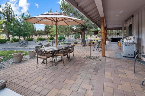 Tiny photo for 6820 SW George Millican Road, Prineville, OR 97754 (MLS # 220213128)