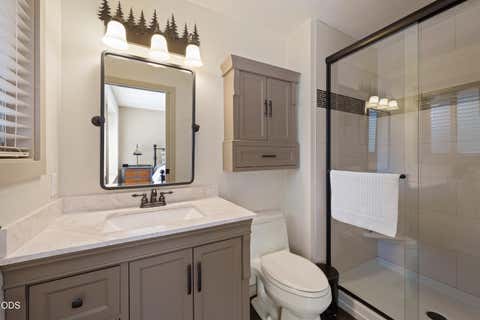 Tiny photo for 17842 Mt Hood Lane, Sunriver, OR 97707 (MLS # 220225853)