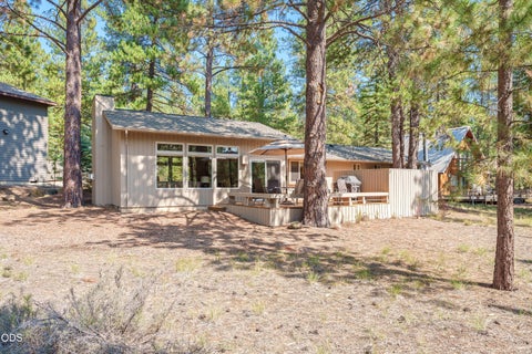 Tiny photo for 17842 Mt Hood Lane, Sunriver, OR 97707 (MLS # 220225853)