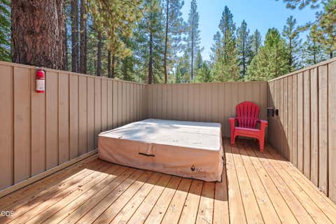 Tiny photo for 17842 Mt Hood Lane, Sunriver, OR 97707 (MLS # 220225853)