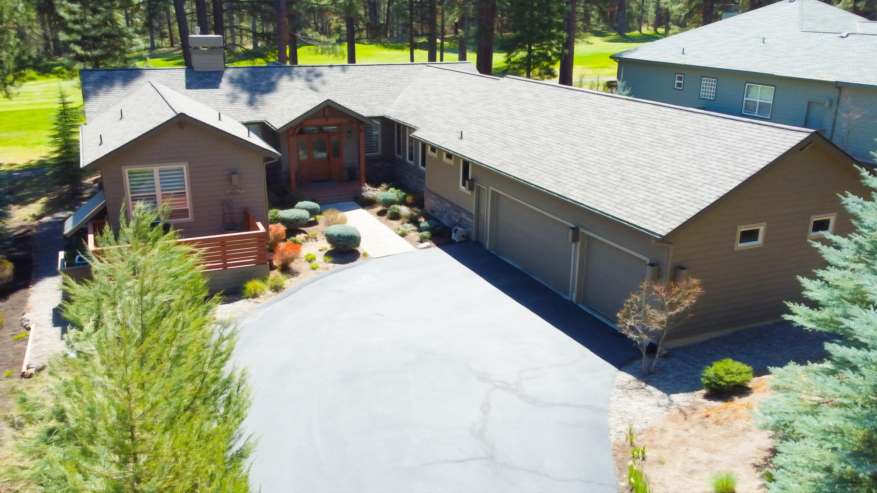 7th Mtn Golf Village - Residential