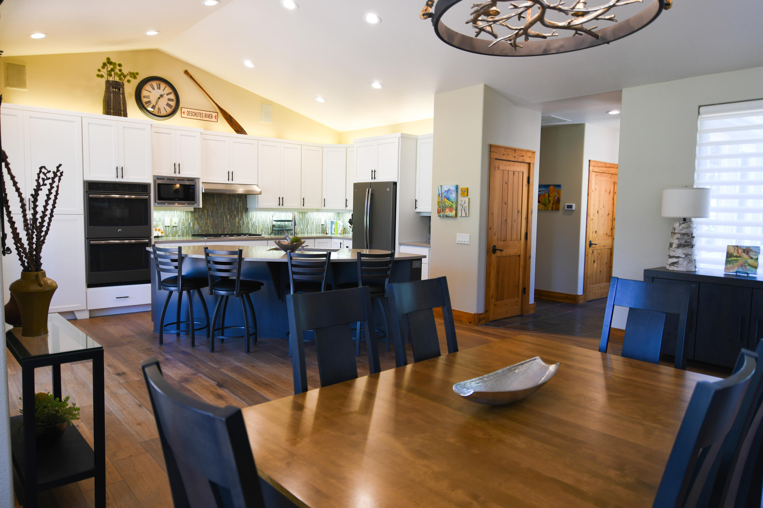 7th Mtn Golf Village - Residential