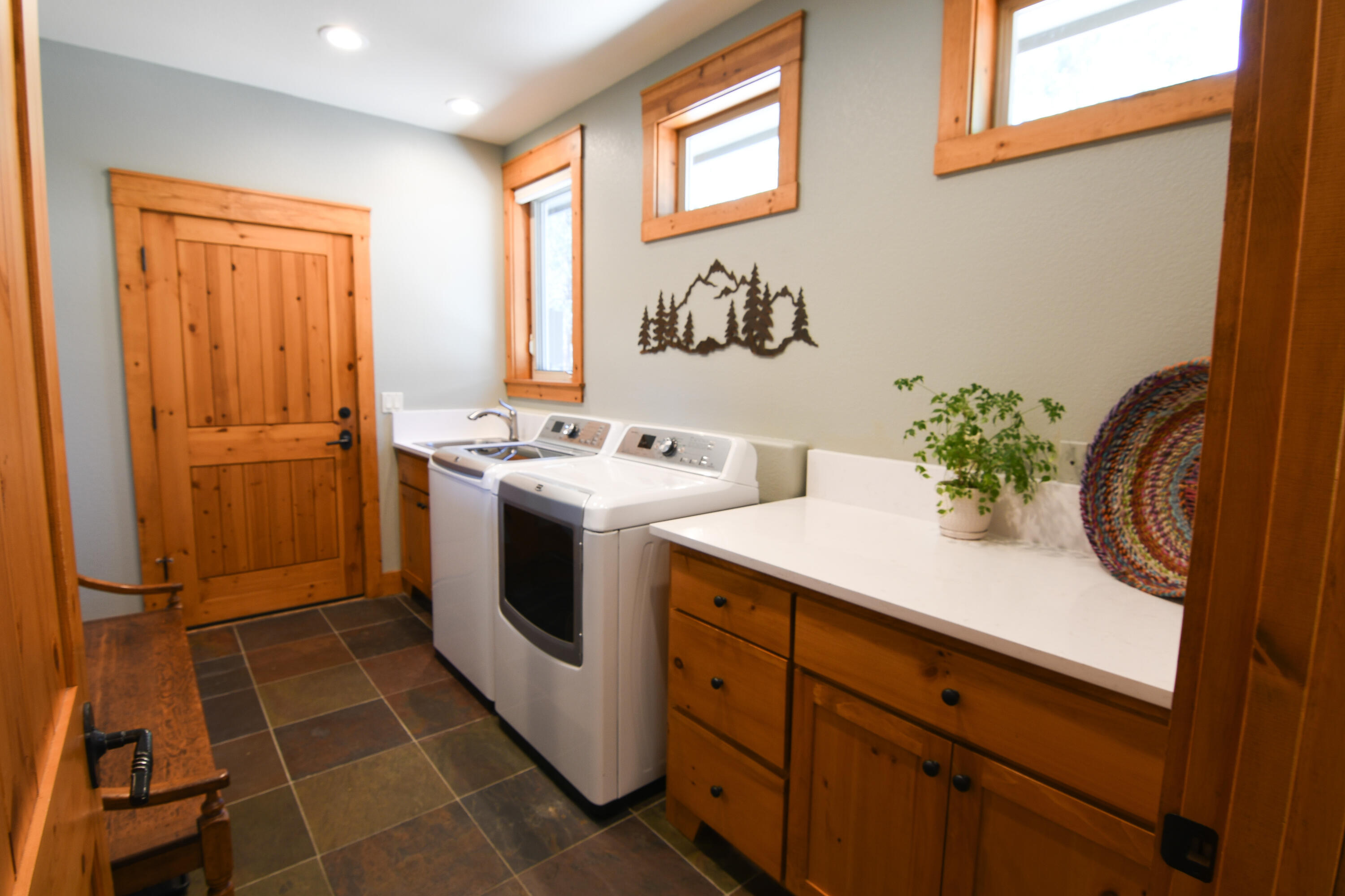 7th Mtn Golf Village - Residential