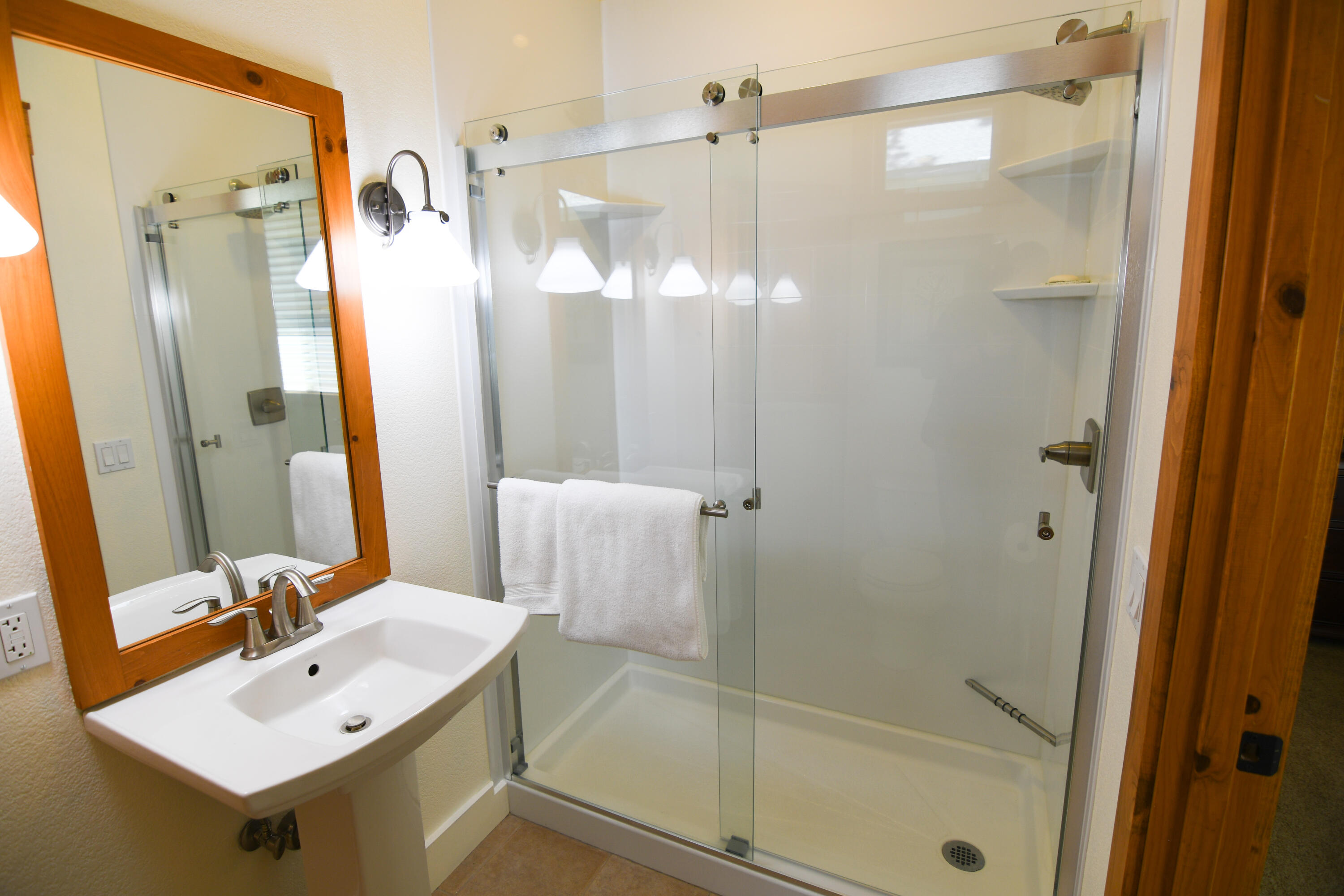 7th Mtn Golf Village - Residential