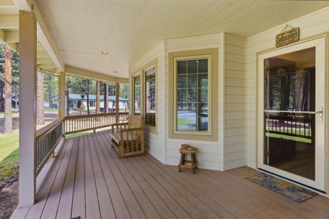 Tiny photo for 51730 Pine Loop Drive, La Pine, OR 97739 (MLS # 220220941)