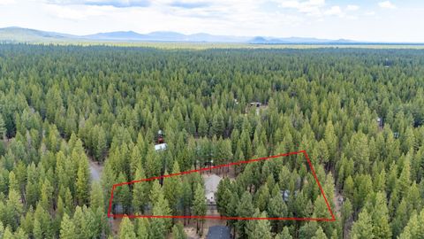 Tiny photo for 51730 Pine Loop Drive, La Pine, OR 97739 (MLS # 220220941)