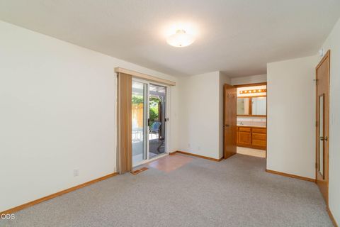 Tiny photo for 204 Miller Street, Molalla, OR 97038 (MLS # 220223493)
