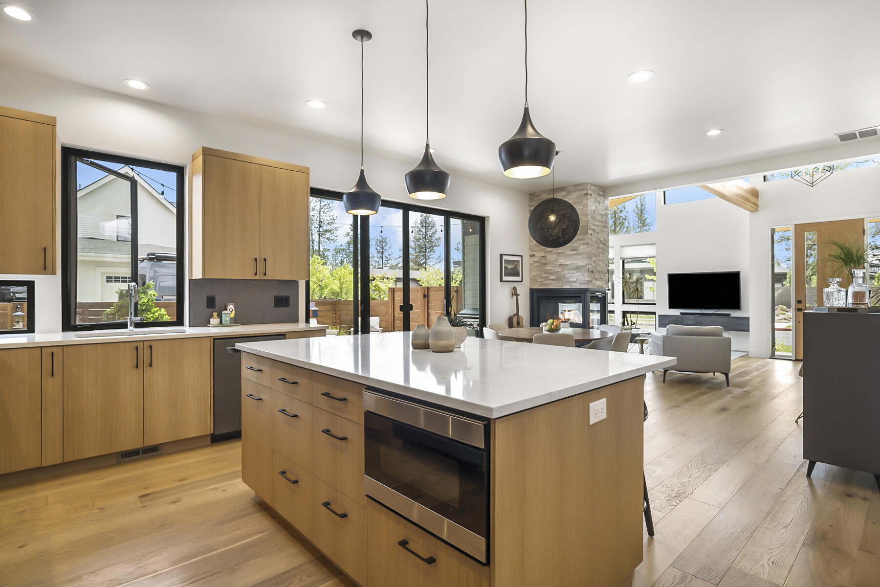 3112 NW Blodgett Way