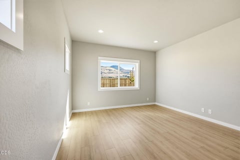 Tiny photo for 3220 Garner Way, Medford, OR 97504 (MLS # 220230035)