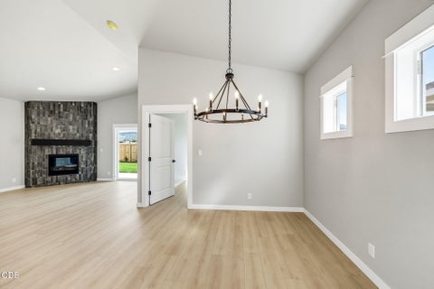 Tiny photo for 3220 Garner Way, Medford, OR 97504 (MLS # 220230035)