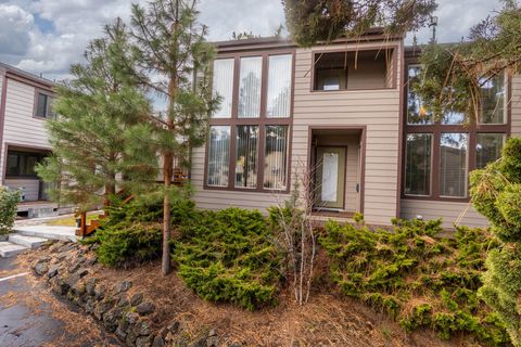 2153 NW Hill Street 4 Bend OR 97703