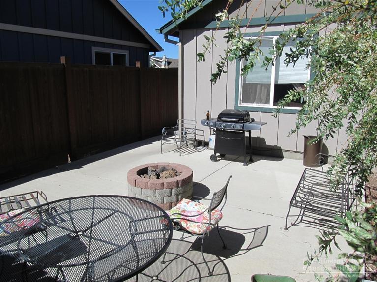 Views At Oak Tree - Residential