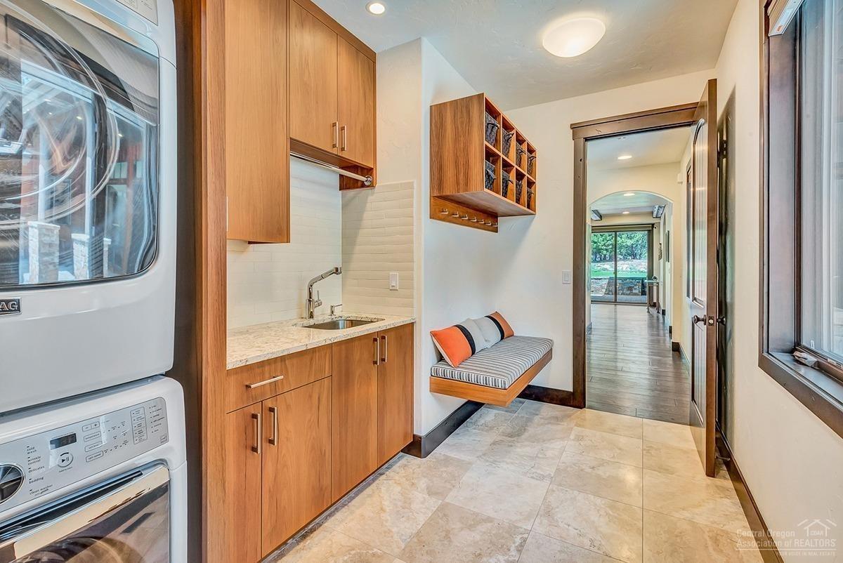 Broken Top - Residential