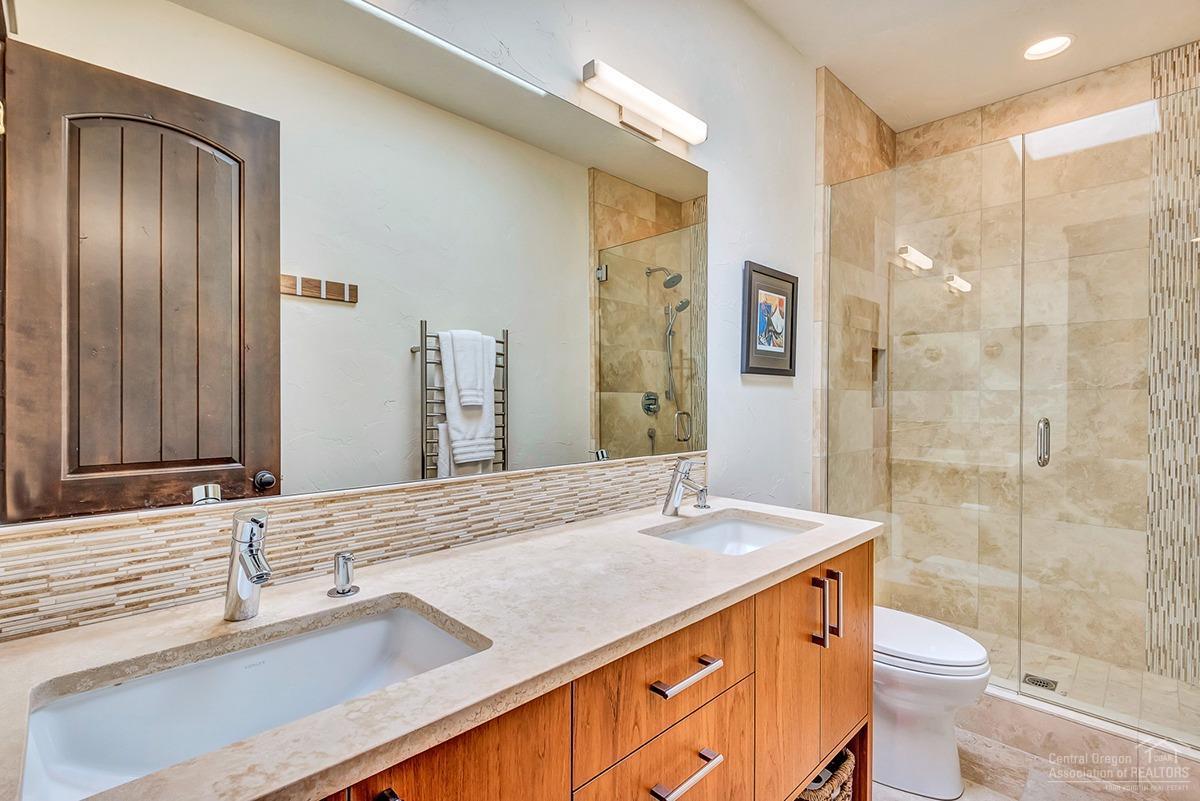 Broken Top - Residential