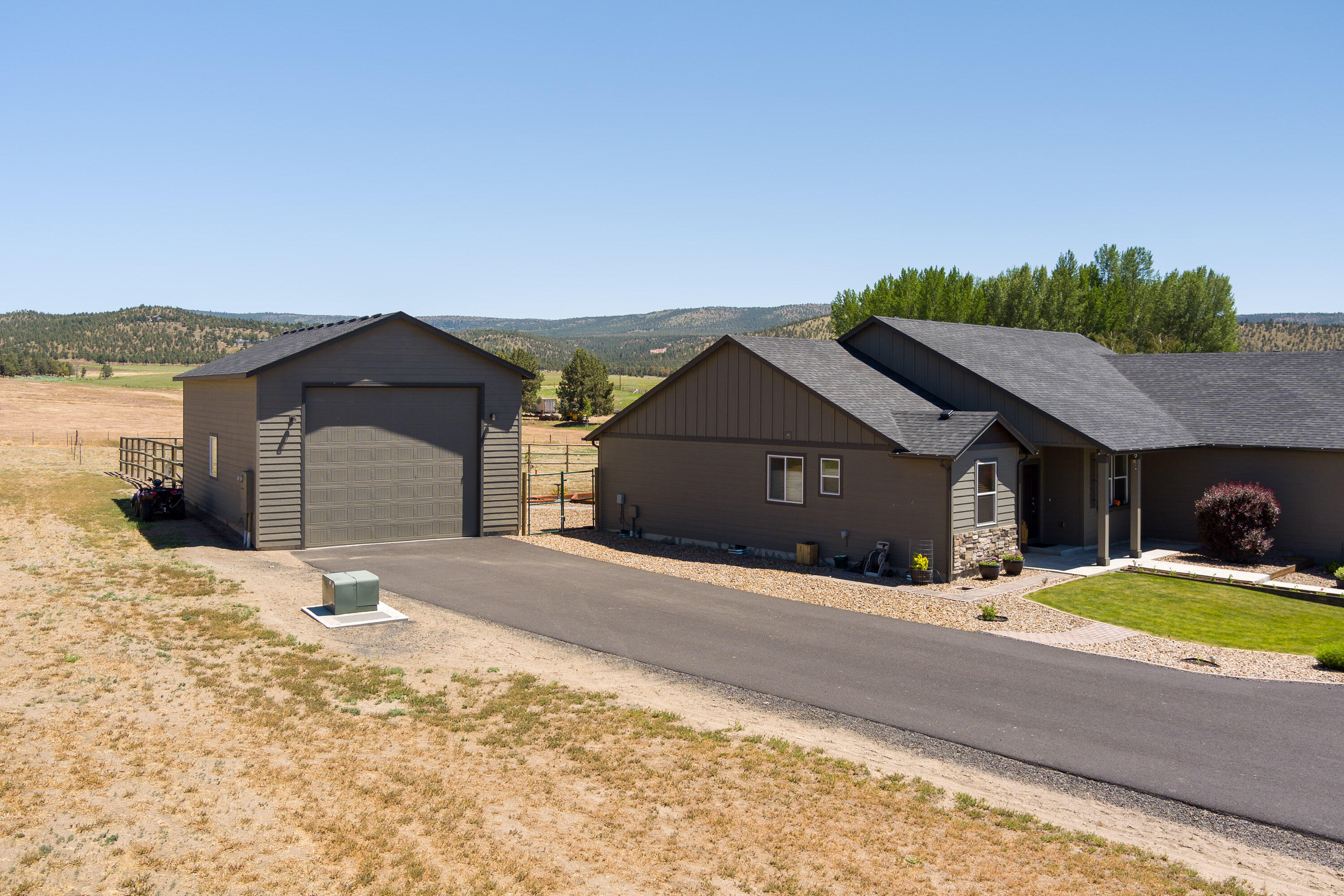 Breese Ranch - Residential
