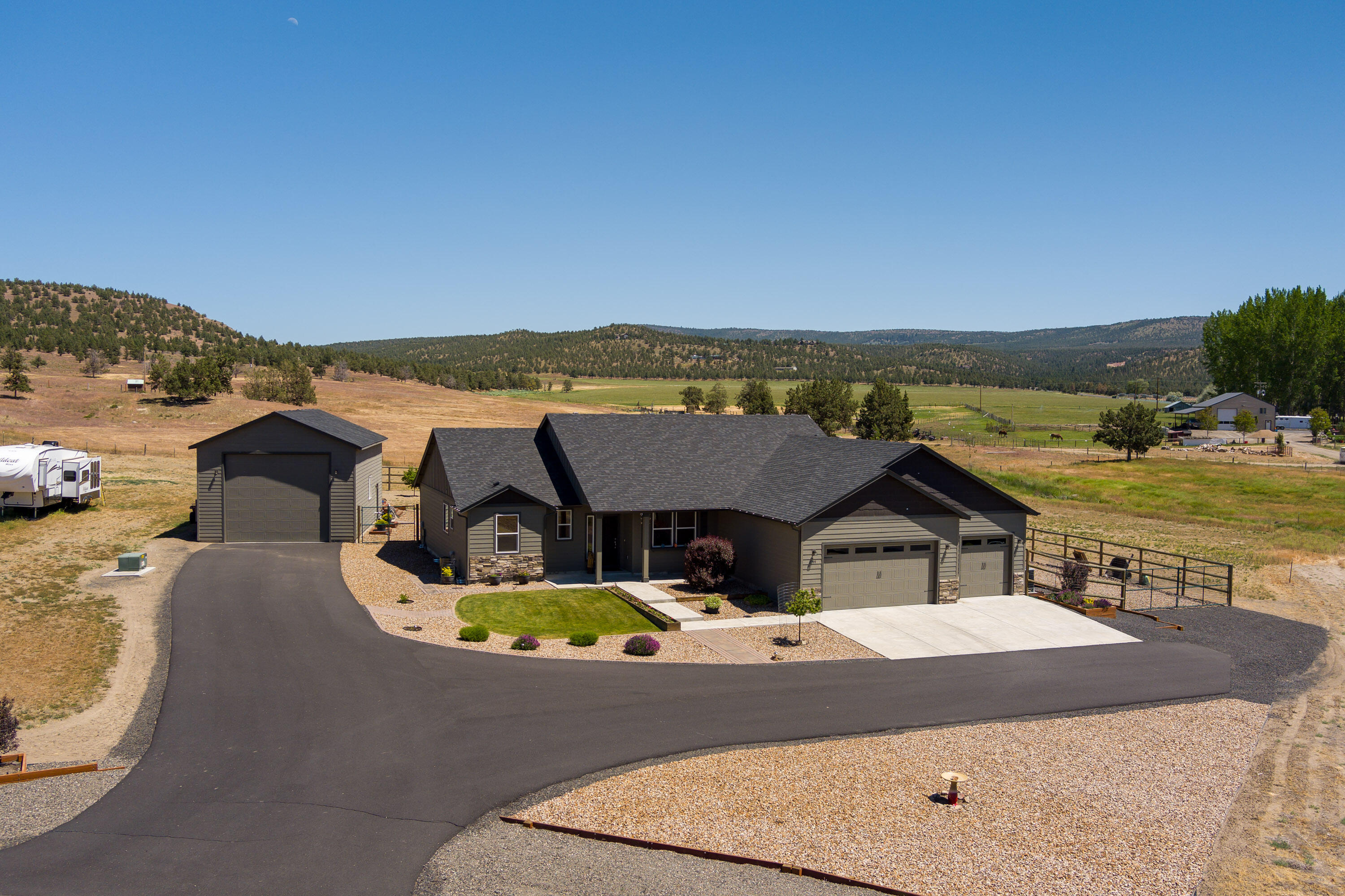 Breese Ranch - Residential