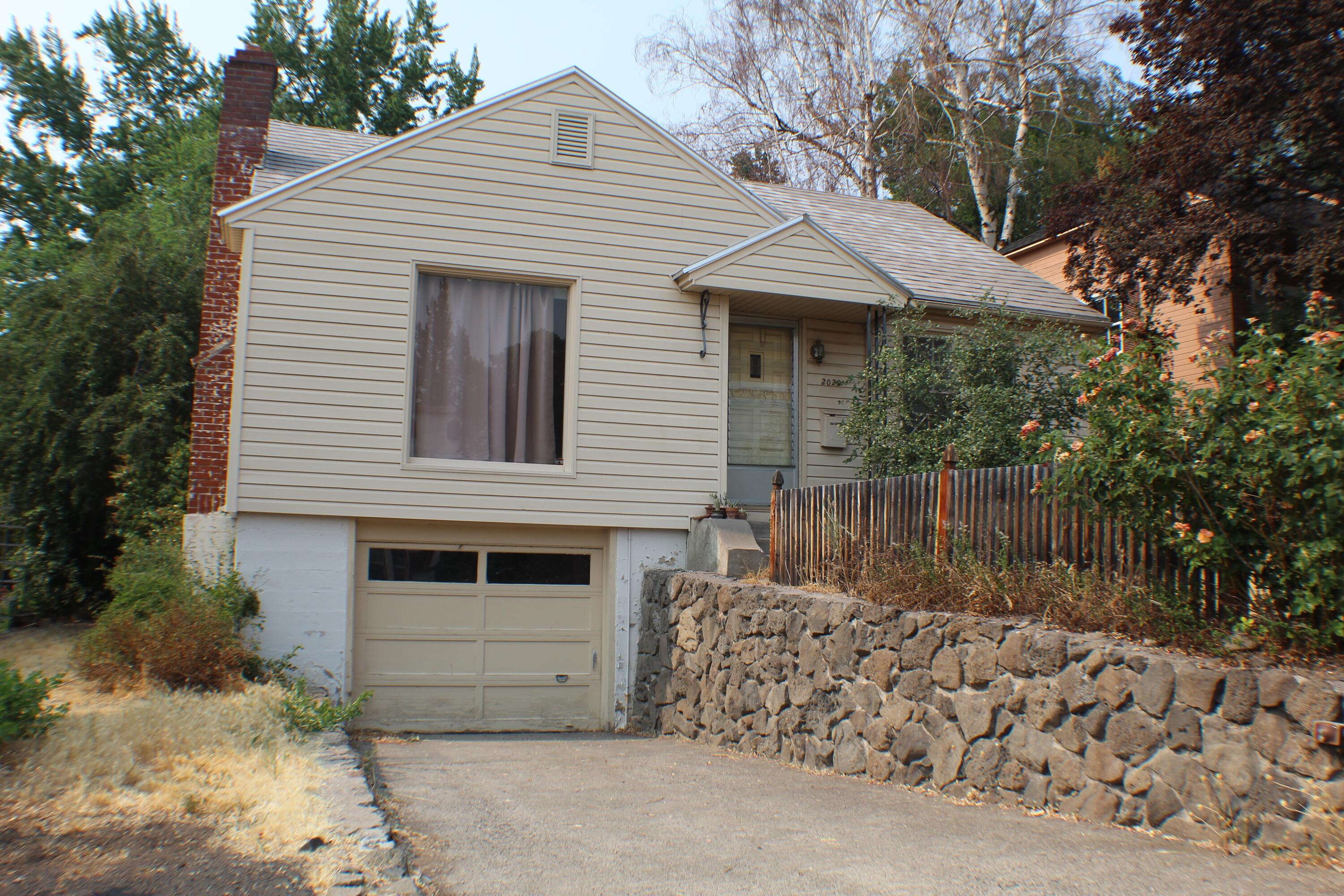 Hillside - Residential