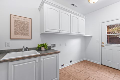 Tiny photo for 517 Lakota Way, Ashland, OR 97520 (MLS # 220212974)