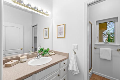 Tiny photo for 517 Lakota Way, Ashland, OR 97520 (MLS # 220212974)