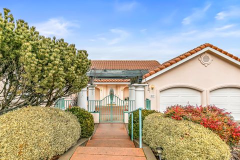 Tiny photo for 517 Lakota Way, Ashland, OR 97520 (MLS # 220212974)