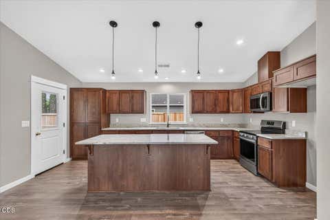 Tiny photo for 2981 Stonebrook Drive, Medford, OR 97504 (MLS # 220225754)