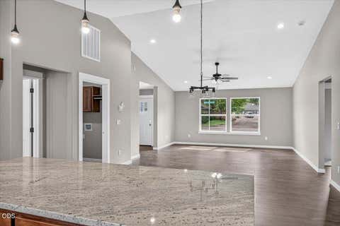 Tiny photo for 2981 Stonebrook Drive, Medford, OR 97504 (MLS # 220225754)
