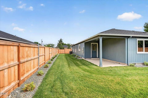 Tiny photo for 2981 Stonebrook Drive, Medford, OR 97504 (MLS # 220225754)