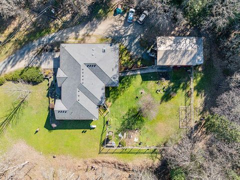 Tiny photo for 698 Ewe Creek Road, Grants Pass, OR 97526 (MLS # 220216897)