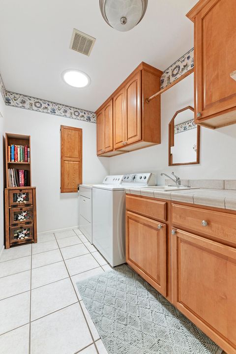 Tiny photo for 698 Ewe Creek Road, Grants Pass, OR 97526 (MLS # 220216897)