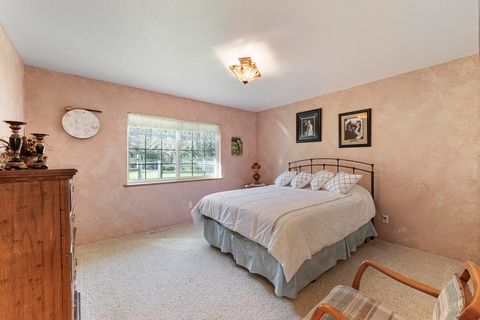 Tiny photo for 698 Ewe Creek Road, Grants Pass, OR 97526 (MLS # 220216897)