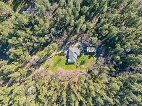 Tiny photo for 698 Ewe Creek Road, Grants Pass, OR 97526 (MLS # 220216897)