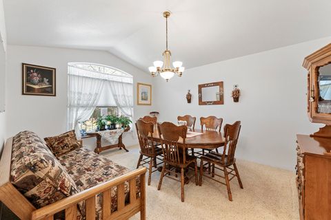 Tiny photo for 698 Ewe Creek Road, Grants Pass, OR 97526 (MLS # 220216897)