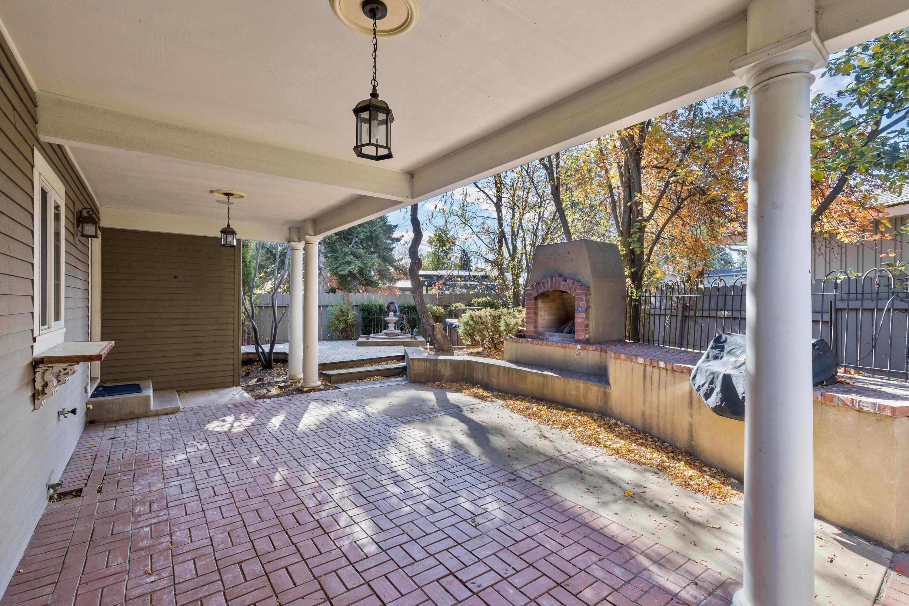 River Terrace - Residential