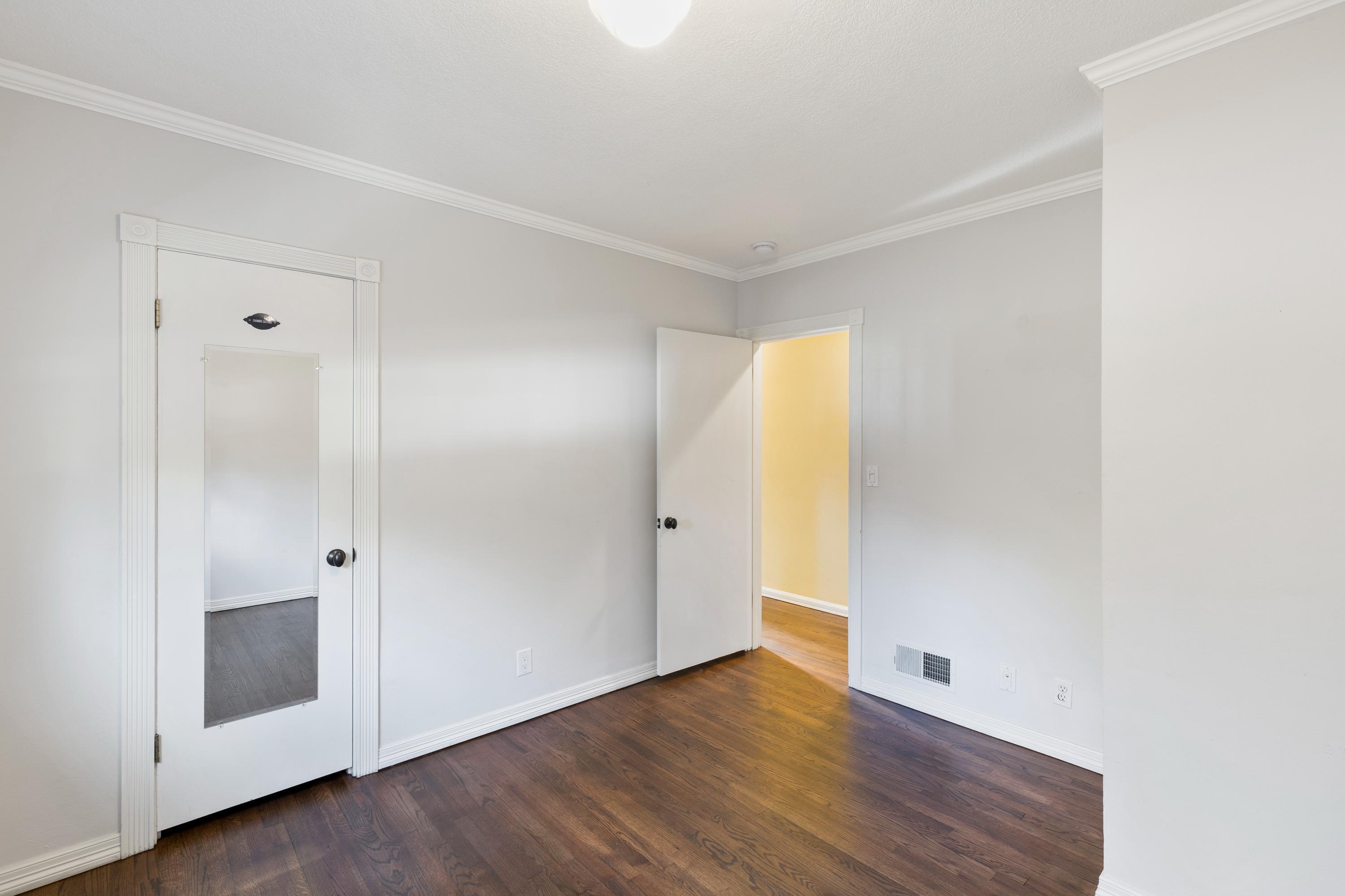 River Terrace - Residential