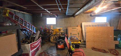 Tiny photo for 227 Soquel Street, Klamath Falls, OR 97601 (MLS # 220215390)