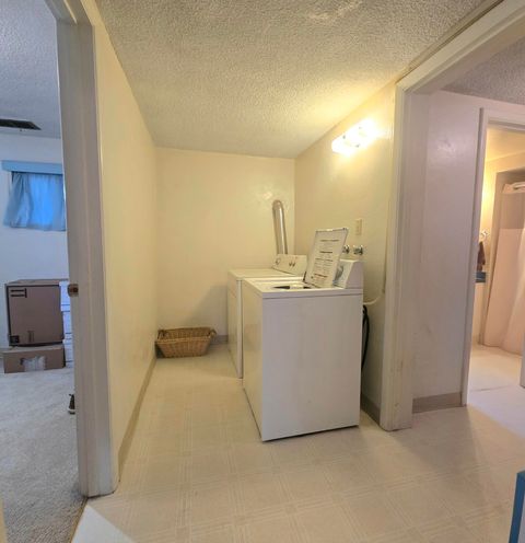 Tiny photo for 227 Soquel Street, Klamath Falls, OR 97601 (MLS # 220215390)