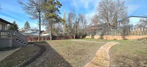 Tiny photo for 227 Soquel Street, Klamath Falls, OR 97601 (MLS # 220215390)