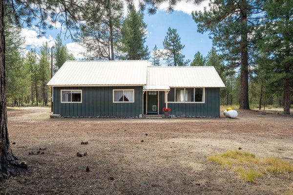 652 CHAPMAN ST, GILCHRIST, OR 97737 - Image 6f1fe5cae3d446dcf102b409fd9b9321/446814840